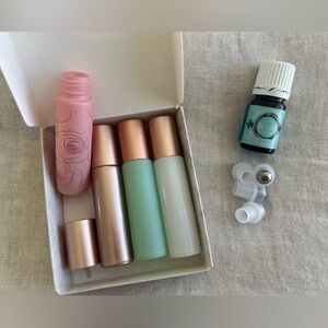 Essential Oil Gift Set 4 Luxe Rollers NIB + Sealed Young Living One Heart Blend